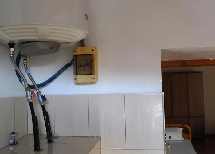 Ioannis At Skonizo Hriszí Aktí Haniá